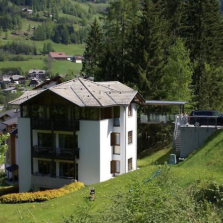 Haus Im Turm Apartment Bad Kleinkirchheim Exterior foto