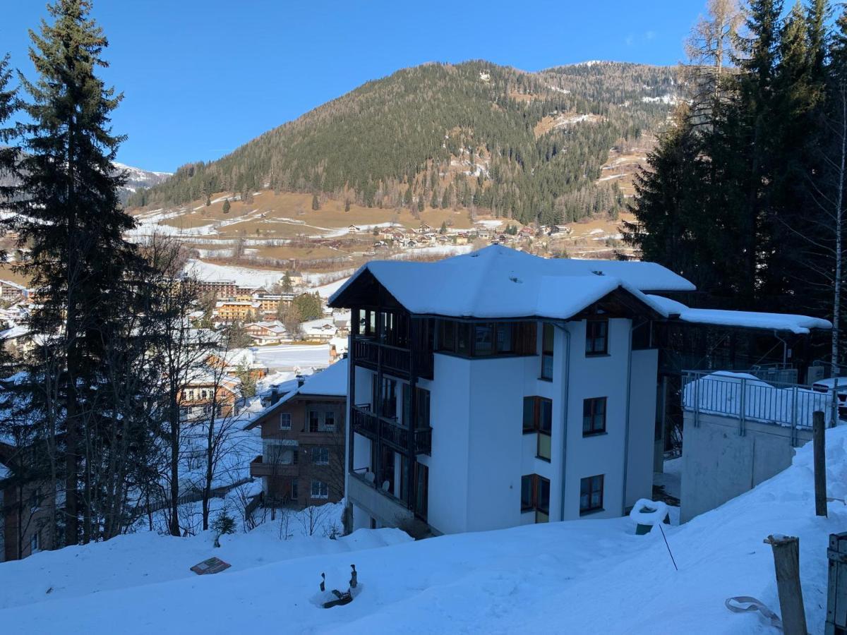 Haus Im Turm Apartment Bad Kleinkirchheim Exterior foto