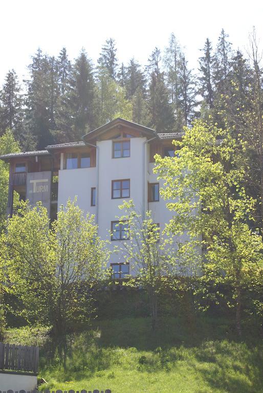 Haus Im Turm Apartment Bad Kleinkirchheim Exterior foto